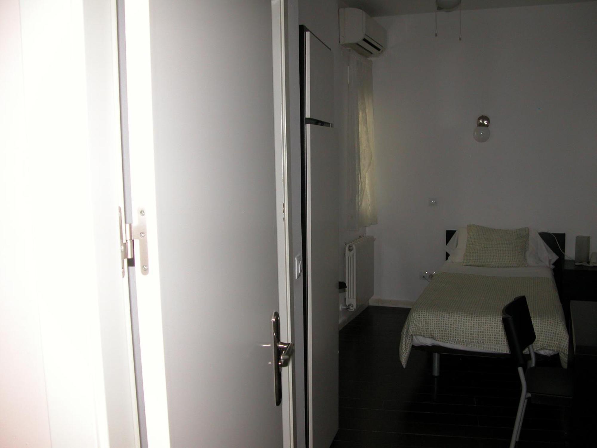 Hostal Goyal Pizarro Madrid Szoba fotó