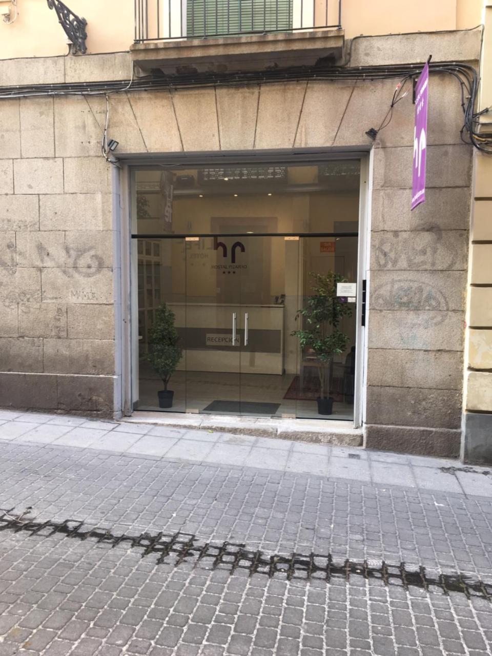 Hostal Goyal Pizarro Madrid Kültér fotó
